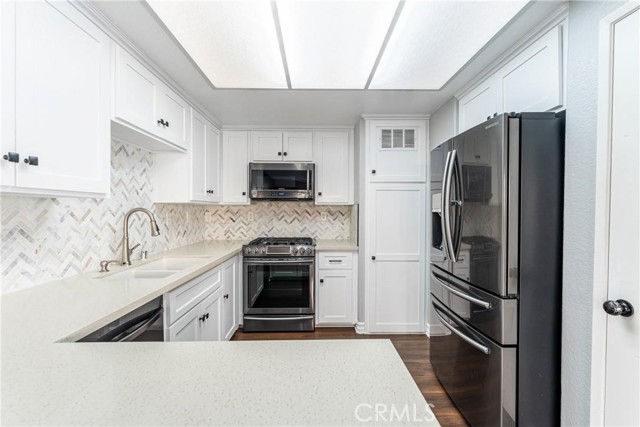 18840 Vista Del Canon, Newhall CA: https://media.crmls.org/medias/b2c42c9a-2652-4611-af50-613f8271f212.jpg