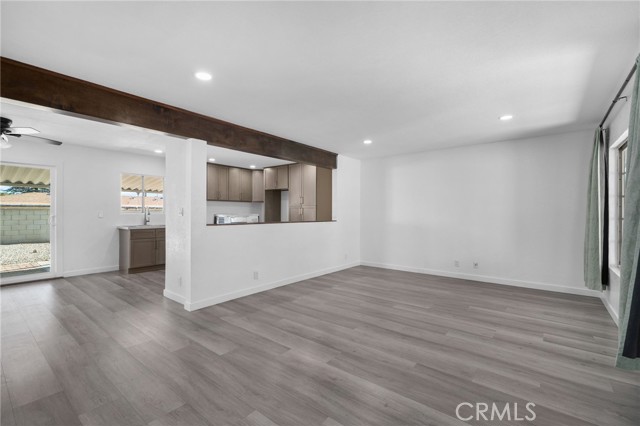 672 N 17TH, Banning CA: https://media.crmls.org/medias/b2c45e0a-bdbd-4d8f-8f1d-af64f3fd0458.jpg