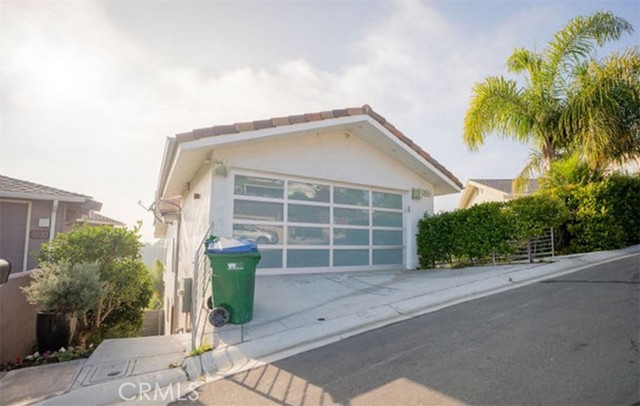 Detail Gallery Image 19 of 22 For 986 Oriole, Laguna Beach,  CA 92651 - 3 Beds | 3 Baths