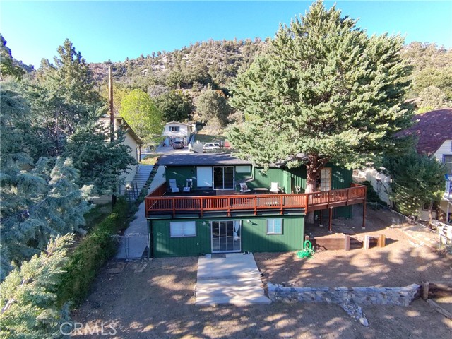 Detail Gallery Image 1 of 44 For 1145 Rivera Dr, Wrightwood,  CA 92397 - 3 Beds | 2 Baths