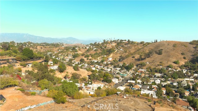 2927 North Thomas, Los Angeles, CA 90031