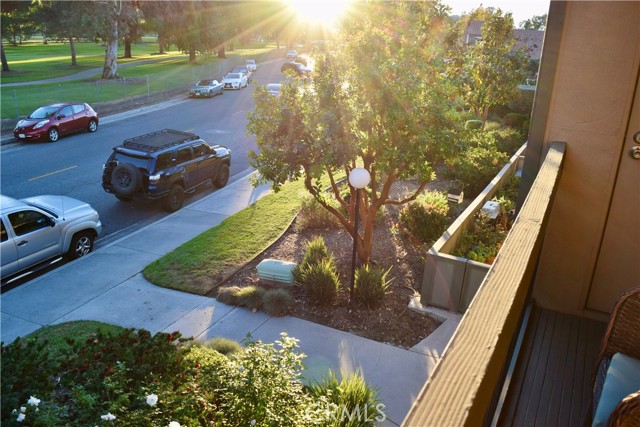 Detail Gallery Image 25 of 37 For 24525 W Trevino Dr #U2,  Valencia,  CA 91355 - 2 Beds | 2 Baths