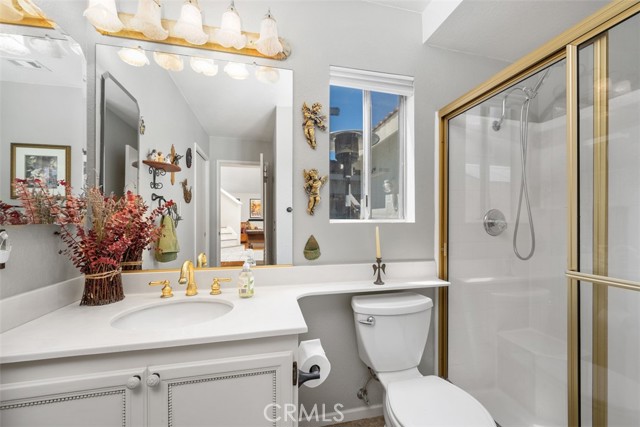 Detail Gallery Image 11 of 21 For 40230 Holden Cir, Temecula,  CA 92591 - 4 Beds | 3 Baths