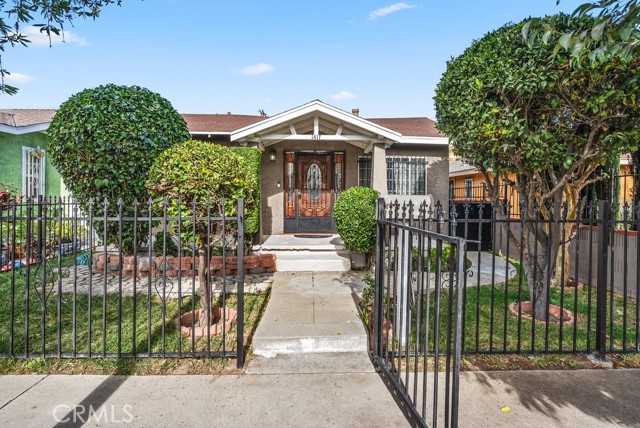 1417 W Gage Avenue, Los Angeles, California 90047, 3 Bedrooms Bedrooms, ,2 BathroomsBathrooms,Residential,For Sale,1417 W Gage Avenue,CRPW24247686