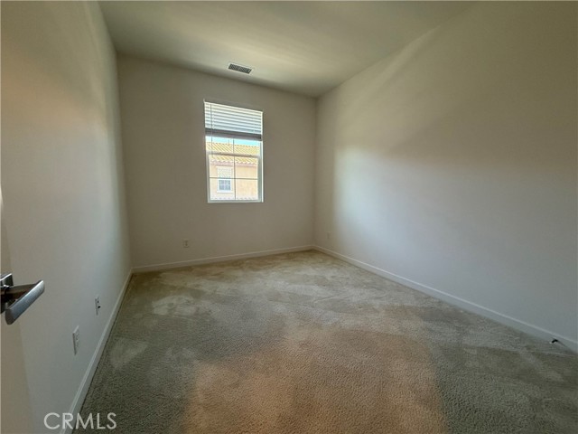 Detail Gallery Image 12 of 31 For 28618 Jardineras Dr, Valencia,  CA 91354 - 3 Beds | 2/1 Baths