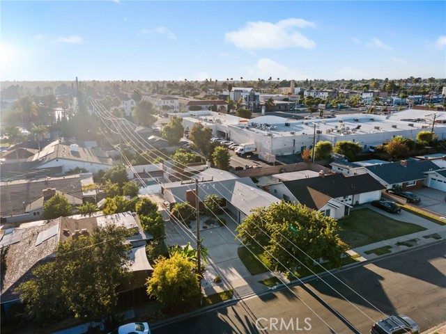 645 S Archer Street, Anaheim CA: https://media.crmls.org/medias/b2ce7d66-58d0-44c5-8d5c-7e63023bb1a4.jpg
