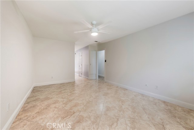 Detail Gallery Image 14 of 25 For 630 S Knott #6,  Anaheim,  CA 92804 - 2 Beds | 2 Baths