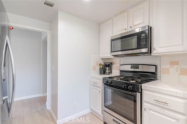 Detail Gallery Image 35 of 36 For 4430 Noble Ave #202,  Sherman Oaks,  CA 91403 - 2 Beds | 2 Baths
