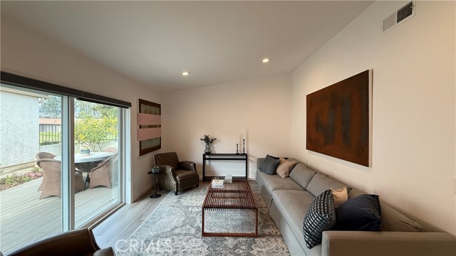 Detail Gallery Image 11 of 35 For 22975 via Cruz, Laguna Niguel,  CA 92677 - 2 Beds | 2 Baths