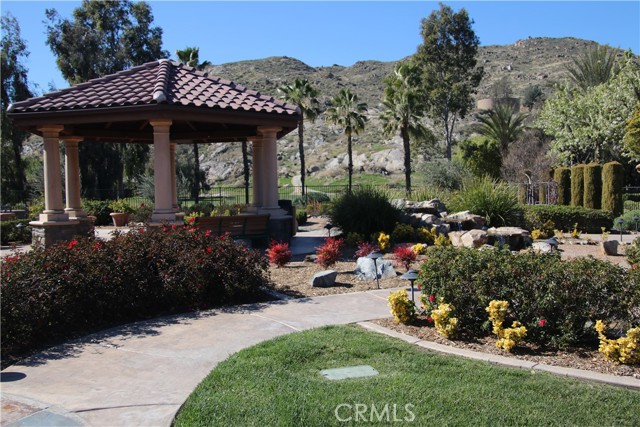 197 Inkster Way, Hemet CA: https://media.crmls.org/medias/b2cf1060-368f-4055-af0a-10c39efa1bfe.jpg