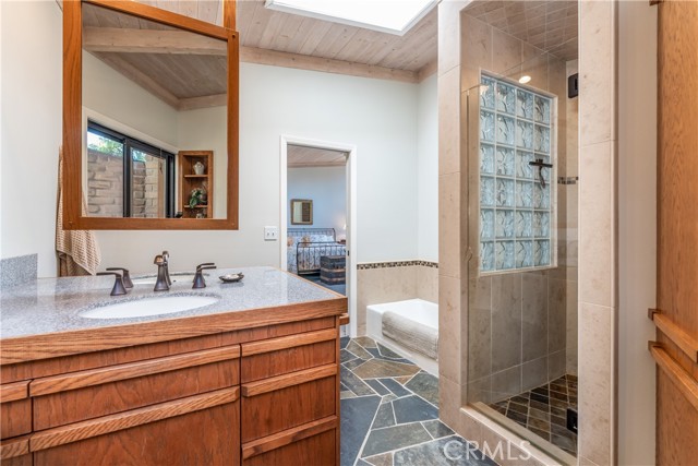 Detail Gallery Image 29 of 63 For 28646 Redinger Way, North Fork,  CA 93602 - 3 Beds | 2/1 Baths