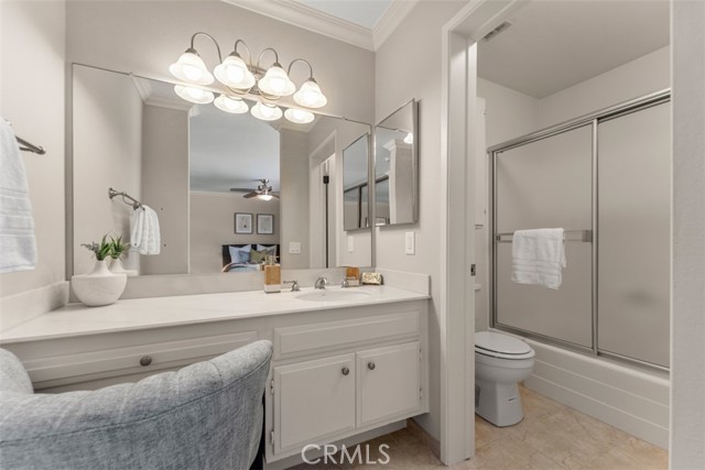 Detail Gallery Image 24 of 39 For 1404 Stonewood Ct, San Pedro,  CA 90732 - 2 Beds | 2/1 Baths