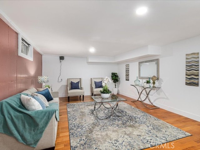 4609 Highgrove Avenue, Torrance CA: https://media.crmls.org/medias/b2d1b1e4-c2c6-44d1-bb81-56803e87b163.jpg