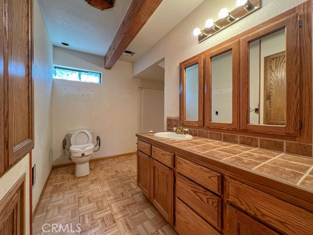 2208 Bernina, Pine Mountain Club CA: https://media.crmls.org/medias/b2d2160b-6615-4b6a-8c53-fb78e9cfe9d9.jpg