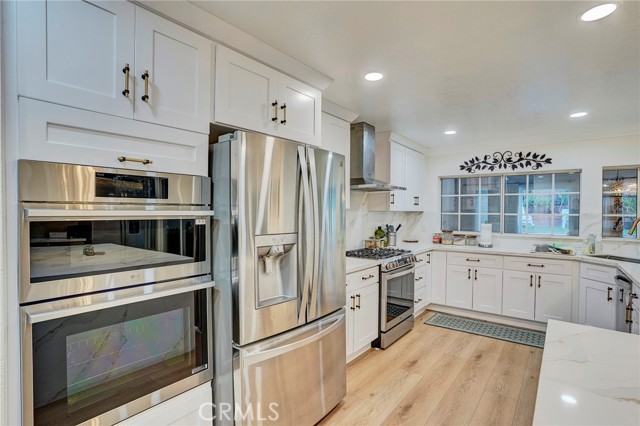 17 Westbrook Lane, Pomona CA: https://media.crmls.org/medias/b2d229e8-8733-4351-94b1-3e6e1445ed75.jpg