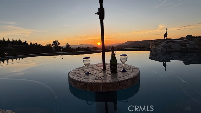 40107 Calle Breve, Temecula CA: https://media.crmls.org/medias/b2d279ea-1041-421d-a671-cff5a0e7c450.jpg
