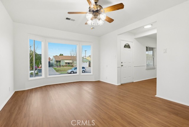 Detail Gallery Image 15 of 53 For 2836 Flangel, Lakewood,  CA 90712 - 3 Beds | 2 Baths