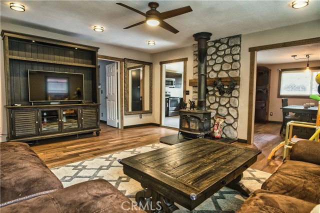 28298 Bond Way, Silverado, CA, 92676 28298 Bond Way, Silverado, CA, 92676