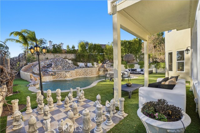 Image 51 of 63 For 907 Deerhill Road