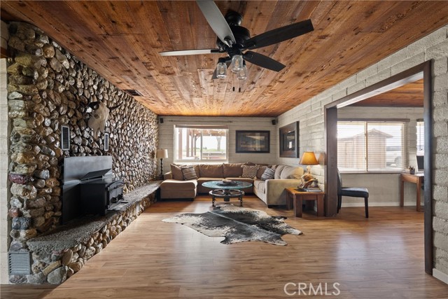 Detail Gallery Image 14 of 49 For 25155 Post Ave, Orland,  CA 95963 - 4 Beds | 2 Baths