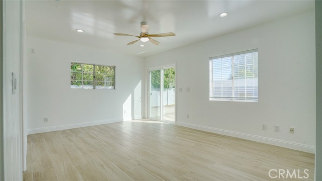 Detail Gallery Image 32 of 63 For 24306 Gilmore St, West Hills,  CA 91307 - 4 Beds | 2 Baths