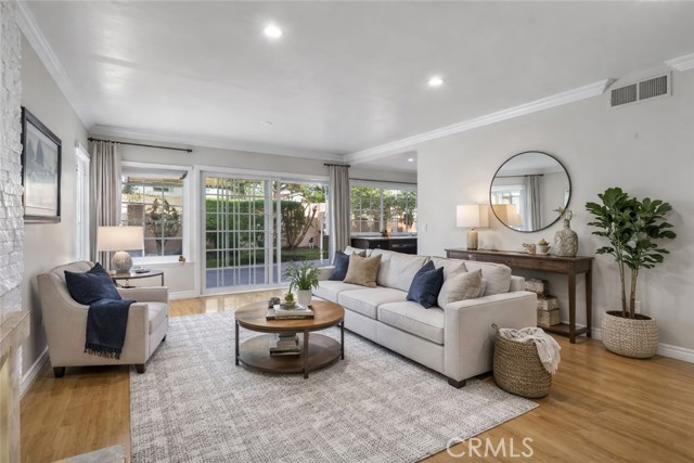 Detail Gallery Image 6 of 13 For 13551 Carolyn, Cerritos,  CA 90703 - 4 Beds | 3 Baths