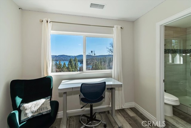 Detail Gallery Image 30 of 58 For 27565 North Bay Rd, Lake Arrowhead,  CA 92352 - 4 Beds | 4 Baths