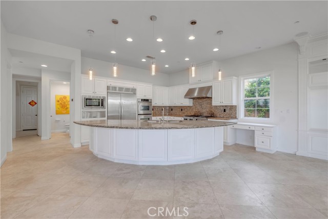 Detail Gallery Image 13 of 48 For 4925 Lone Acres Ct, Rancho Cucamonga,  CA 91737 - 5 Beds | 4/1 Baths