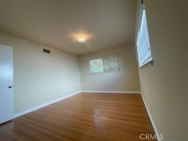 Detail Gallery Image 17 of 35 For 23439 Clarendon St, Woodland Hills,  CA 91367 - 3 Beds | 2 Baths