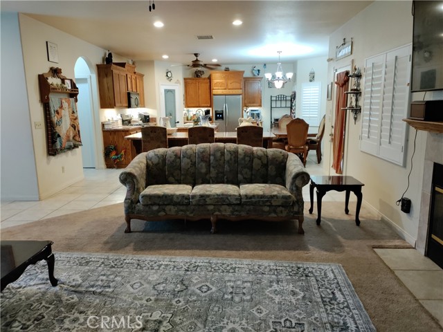 Detail Gallery Image 10 of 38 For 243 W County Line Rd, Calimesa,  CA 92320 - 3 Beds | 2/1 Baths