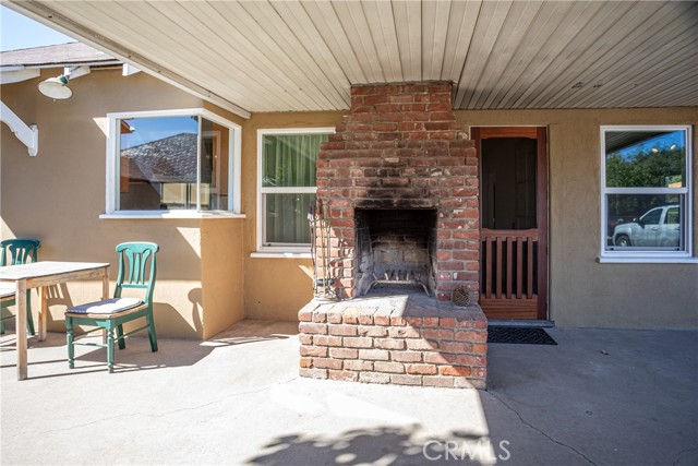 Detail Gallery Image 31 of 47 For 9730 Stonehurst Ave, Sun Valley,  CA 91352 - 3 Beds | 2 Baths