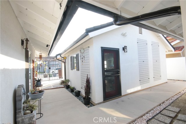 Detail Gallery Image 46 of 57 For 10211 Cliff Dr, Huntington Beach,  CA 92646 - 4 Beds | 3 Baths