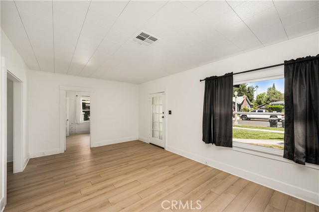 Detail Gallery Image 9 of 41 For 3980 Linwood, Riverside,  CA 92506 - 2 Beds | 2 Baths