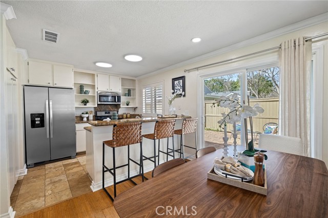 Detail Gallery Image 10 of 61 For 77 Greenbough #155,  Irvine,  CA 92614 - 3 Beds | 2 Baths