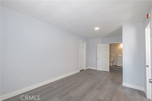 17196 Barbee St., Fontana CA: https://media.crmls.org/medias/b2db7ead-9ffb-4691-93a1-23391abea193.jpg