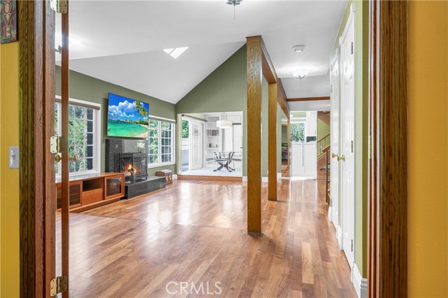 Detail Gallery Image 18 of 61 For 22482 Lake Forest Ln, Lake Forest,  CA 92630 - 4 Beds | 3 Baths