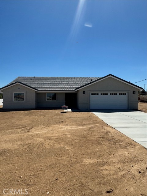 Detail Gallery Image 1 of 16 For 18329 Redding St, Hesperia,  CA 92345 - 3 Beds | 2 Baths