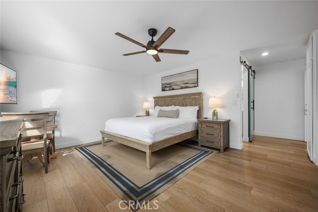 Detail Gallery Image 19 of 41 For 700 E Oceanfront, Newport Beach,  CA 92661 - 4 Beds | 3 Baths