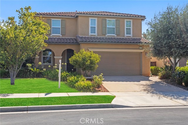 Detail Gallery Image 3 of 45 For 38780 Amateur, Beaumont,  CA 92223 - 4 Beds | 2/1 Baths