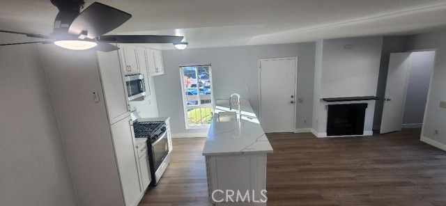 Detail Gallery Image 6 of 17 For 2811 S Fairview #B,  Santa Ana,  CA 92704 - 1 Beds | 1 Baths