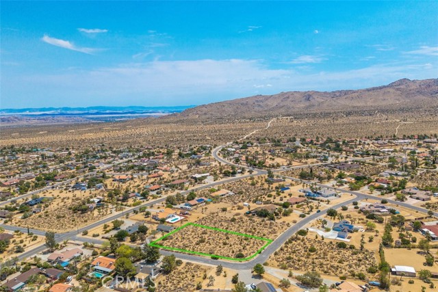 Detail Gallery Image 10 of 17 For 1234 Ivanhoe Dr, Yucca Valley,  CA 92284 - – Beds | – Baths