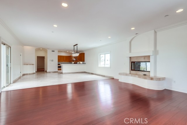 512 N Juanita Avenue, Redondo Beach CA: https://media.crmls.org/medias/b2ddb2e1-d22a-4d58-ac22-e6617460d32e.jpg