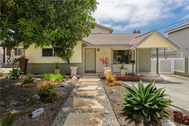2224 Warfield Avenue, Redondo Beach, California 90278, 5 Bedrooms Bedrooms, ,2 BathroomsBathrooms,Residential,Sold,Warfield,SB16122019