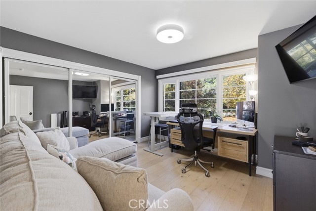 Detail Gallery Image 12 of 26 For 28834 Countryside, Agoura Hills,  CA 91301 - 5 Beds | 4 Baths