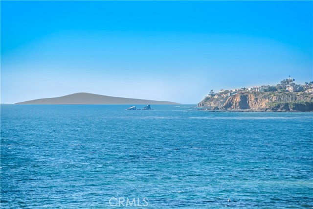 Detail Gallery Image 24 of 31 For 1051 Gaviota Dr, Laguna Beach,  CA 92651 - 2 Beds | 2 Baths