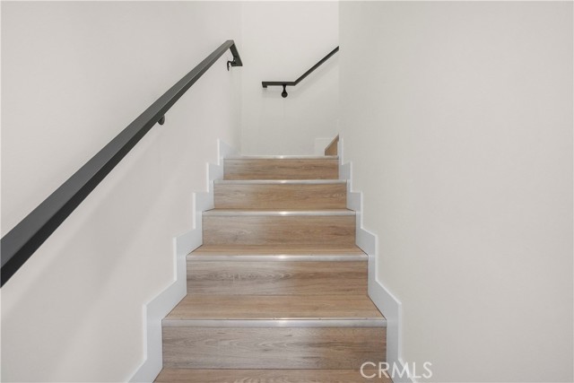 11647 N. Paso Robles Avenue, Granada Hills CA: https://media.crmls.org/medias/b2e03eca-22dc-46eb-9577-84a17dcc8b2e.jpg