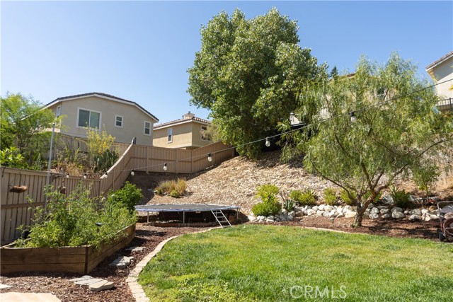 Detail Gallery Image 27 of 36 For 32462 Silver Creek, Lake Elsinore,  CA 92532 - 4 Beds | 2/1 Baths