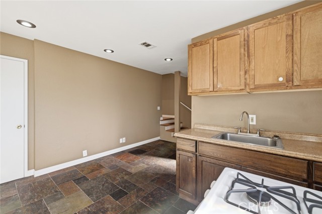 Detail Gallery Image 44 of 62 For 920 Sonora Ave, La Habra,  CA 90631 - 3 Beds | 3 Baths