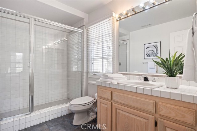 31396 Lake Vista Circle, Bonsall CA: https://media.crmls.org/medias/b2e0a4b4-cbf5-45c7-b868-c0869b08f727.jpg
