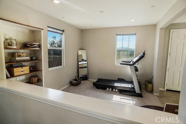 Detail Gallery Image 10 of 35 For 28675 Vista Del Rio Dr, Valencia,  CA 91354 - 4 Beds | 3/1 Baths